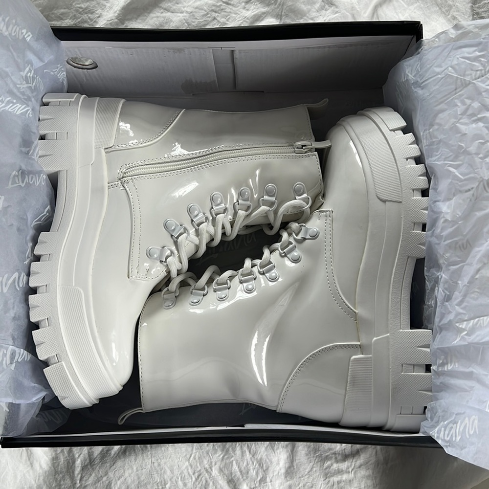 Frosty Start Some Gossip Combat Boots